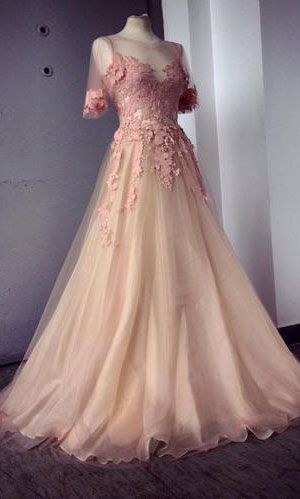 flowy tulle prom dress